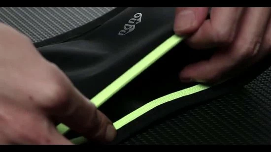 Beste deal ???? Merkloos TDR - Heuptasje Sport – Running Belt - Verstelbare Buideltas Van 60 Tot 120 Cm - Waterafstotend - Zwart En Groen ???? 4 Beste deal ???? Merkloos TDR - Heuptasje Sport – Running Belt - Verstelbare Buideltas Van 60 Tot 120 Cm - Waterafstotend - Zwart En Groen ???? - Afbeelding 2