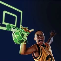 Gloednieuw ???? SKLZ Pro Mini Hoop Midnight - Basketbalbord - Basket - Basketbal - Basketbaltraining - Indoor Mini Basket - Glow-in-the-Dark - Inclusief 13 Cm Pro Mini Hoop Basketbal - Schuim-Gewatteerde, Slide-On Deur Bevestiging ???? -XXL Nutrition-winkel 550x413 3