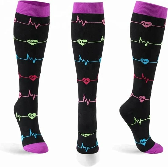 Promo ???? Urbankr8® Compressiesokken 3 Paar - Compressiekousen - GrandSock - Leuke Print - Hartjes - Gestipt - Maat S - M ???? 5 Promo ???? Urbankr8® Compressiesokken 3 Paar - Compressiekousen - GrandSock - Leuke Print - Hartjes - Gestipt - Maat S - M ???? - Afbeelding 3