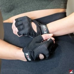 Hete verkoop ???? ZEUZ® Sport & Fitness Handschoenen Dames & Heren – Krachttraining Artikelen – Gym & Crossfit Training – Grijs & Zwart – Gloves Voor Meer Grip En Bescherming Tegen Blaren & Eelt - Maat M ⌛ 14 Hete verkoop ???? ZEUZ® Sport & Fitness Handschoenen Dames & Heren – Krachttraining Artikelen – Gym & Crossfit Training – Grijs & Zwart – Gloves Voor Meer Grip En Bescherming Tegen Blaren & Eelt - Maat M ⌛ -XXL Nutrition-winkel 550x550 1018