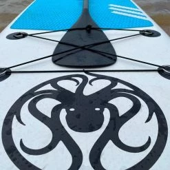 Beste Pirce ???? KRAKEN Dubbellaags SUP 10'0 Pro | Premium Double Layer Fusion Supboard | Compleet Met Peddel, Pomp, Rugzak | MSL Dropstitch Technology | 305x76x15 CM | Stand Up Paddle Board | 3 Vins Configuratie | Dual Layer & Extra Stabiel | 305 CM | TOT 140 KG ???? -XXL Nutrition-winkel 550x550 615