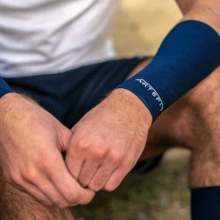 Aanbiedingen ⌛ Artefit Compressie Arm Sleeves – Unisex – 4x Langer Compressie - L - Indigo ???? -XXL Nutrition-winkel 550x687 9