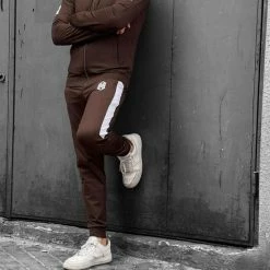 Aanbiedingen ???? Merkloos HEREN TRAININGSPAK-JOGGINGPAK BROWN-WHITE-MAAT L ????